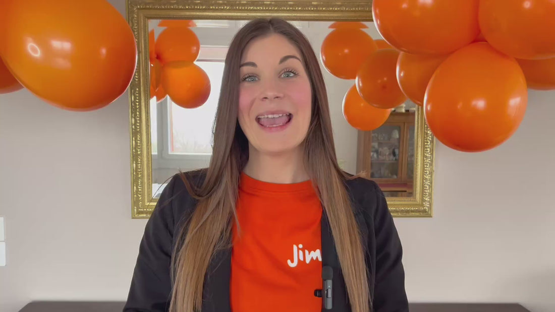 Vidéo de présentation de Charline, la fondatrice de Jimily les box anniversaire  clé en main pour une fête d'anniversaire réussie. 